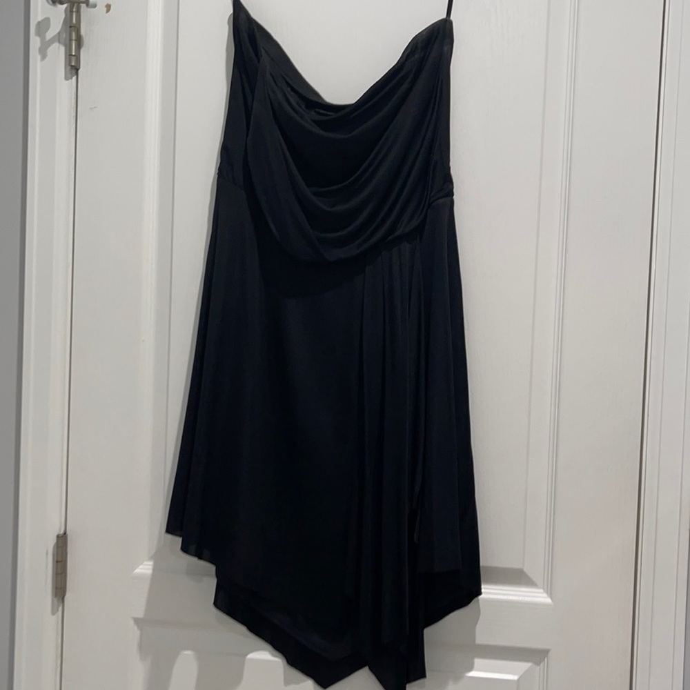 Super cute short black dress